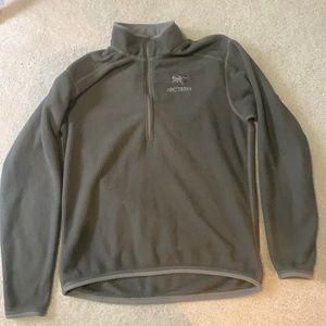 Arcteryx lightweight fleece